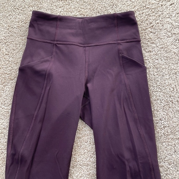 Lululemon legging - Picture 2 of 4